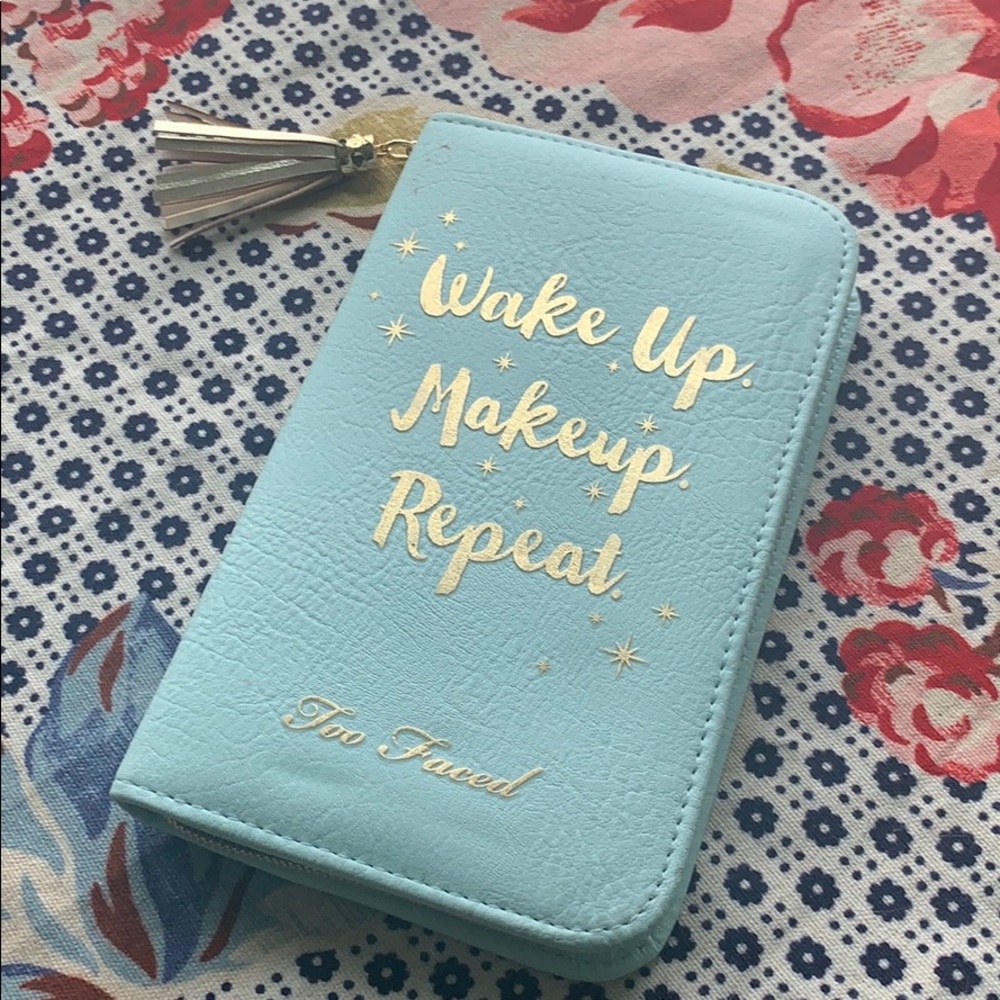 Too faced palette